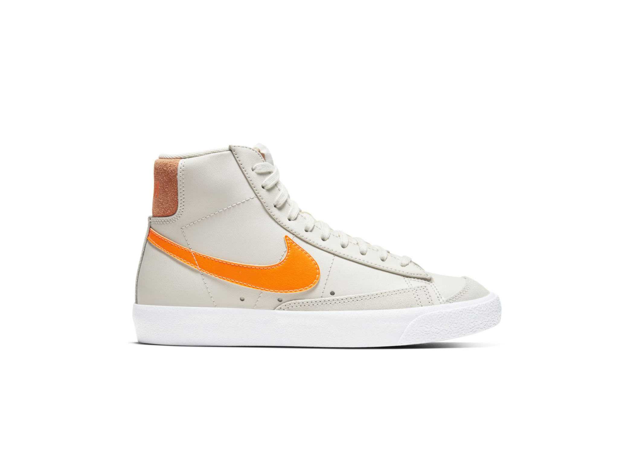 nike blazer mid 77 light bone orange