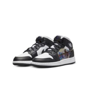 Air Jordan 1 Mid Older Kids’ Black (DR9495-001)